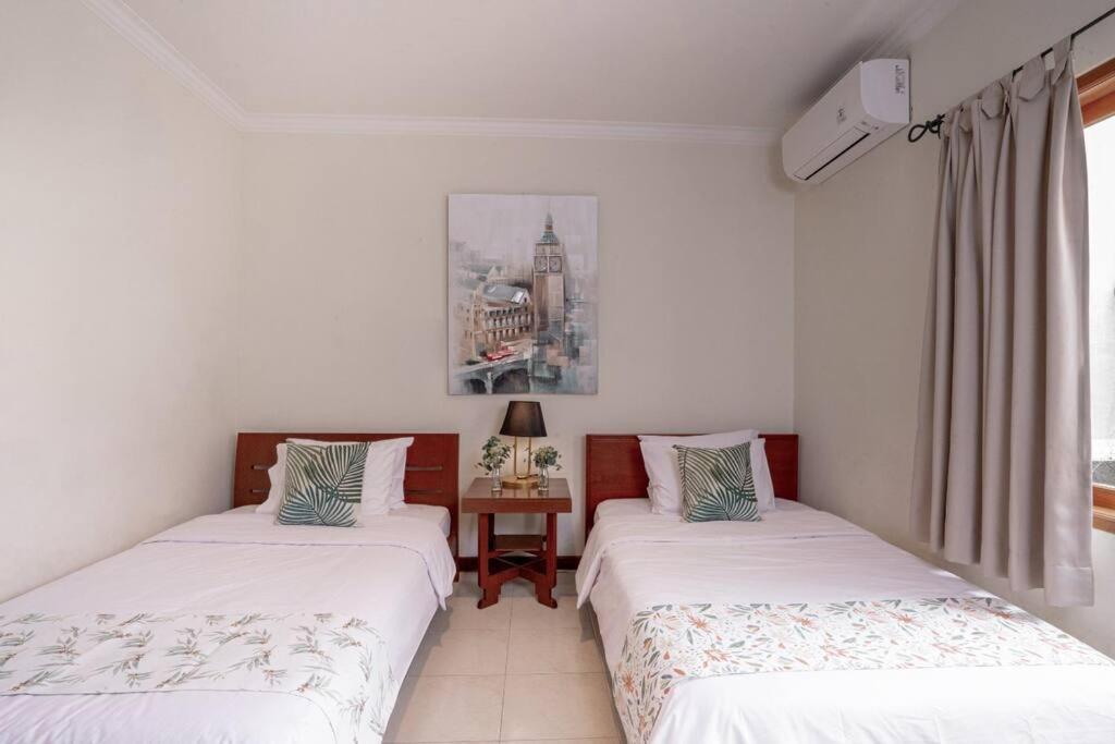 Pasteur Beautiful Luxury Home Bandung Buitenkant foto