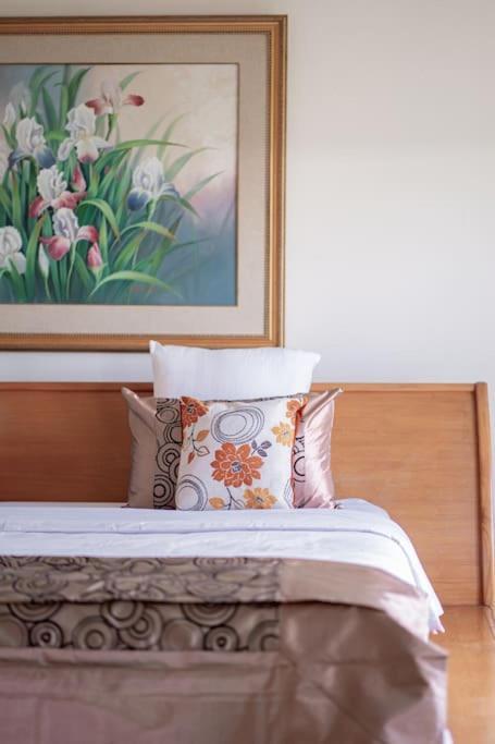 Pasteur Beautiful Luxury Home Bandung Buitenkant foto